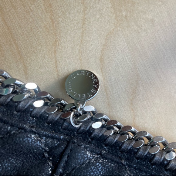 Stella McCartney Falabella black quilted tote with silver chain hardware vegan - Picture 12 of 16